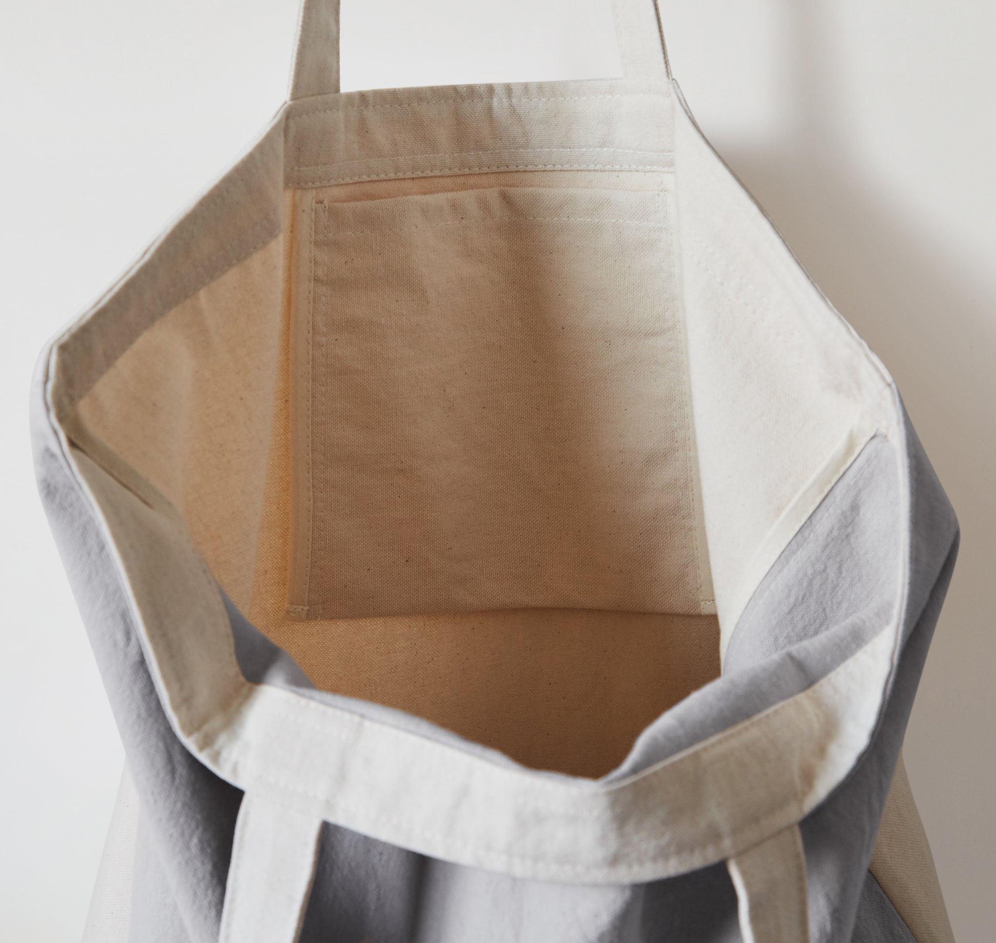 Re:Canvas Tote Driftwood detail view of inside